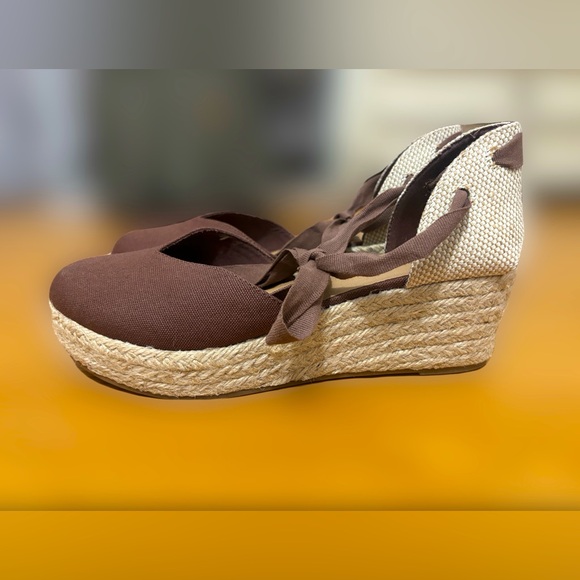 Platform strap sandals esparandilles - Picture 4 of 4